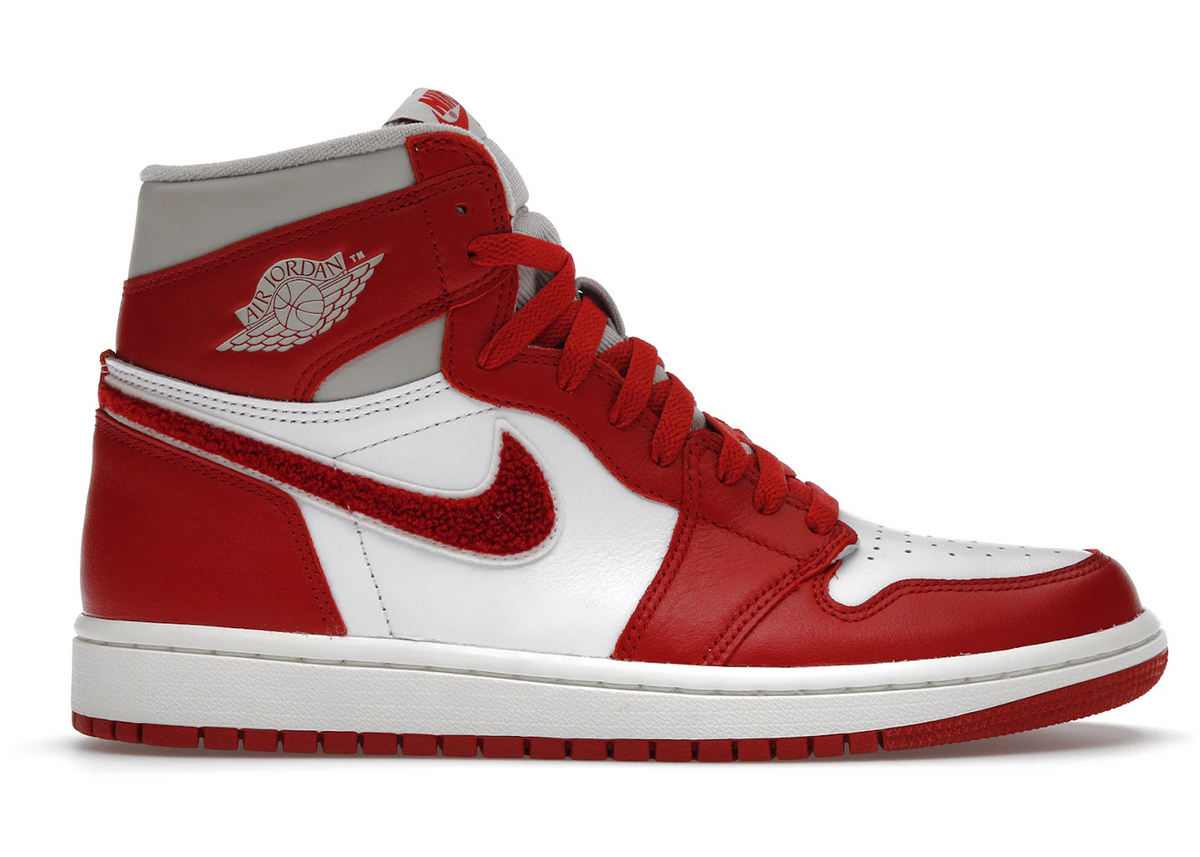 Jordan 1 Retro High OG Varsity Red (W)